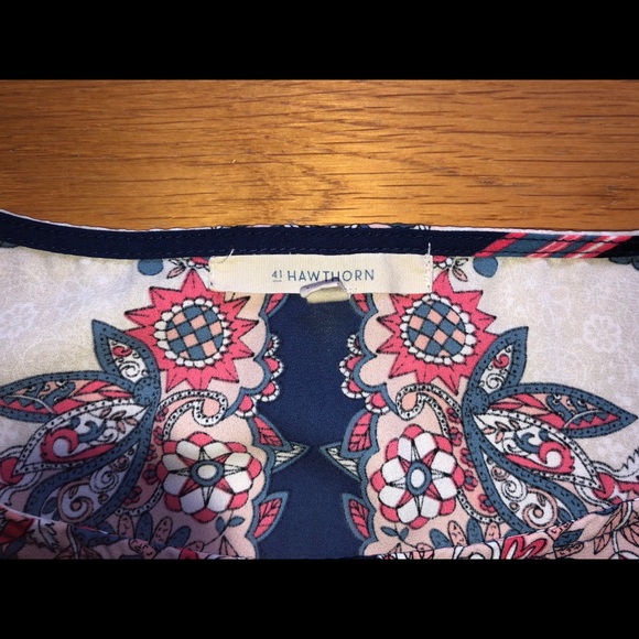 41 Hawthorn Lyone Crew Neck Blouse - Picture 3 of 5